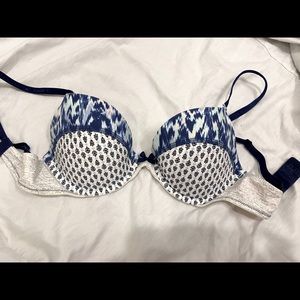 Victoria Secret bra